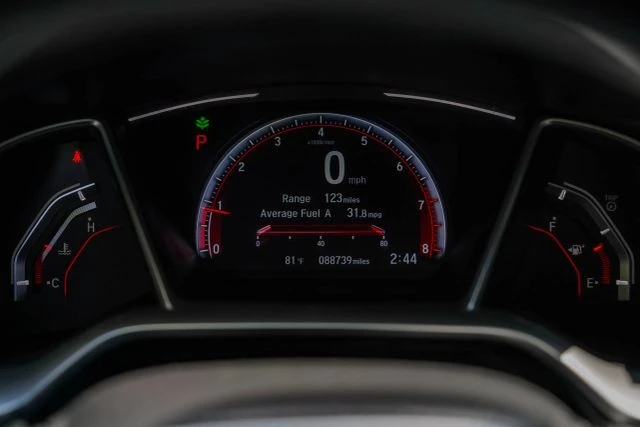 2019 Honda Civic 10th Gen - Image 14 of 28