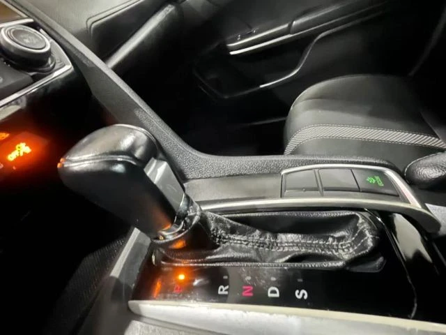 2019 Honda Civic 10th Gen - Image 20 of 21