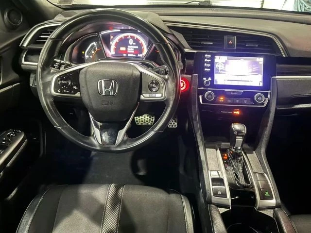 2019 Honda Civic 10th Gen - Image 13 of 21
