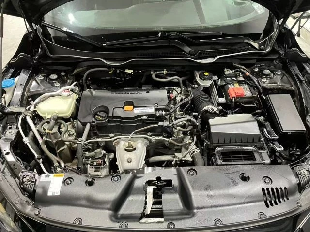 2019 Honda Civic 10th Gen - Image 18 of 21