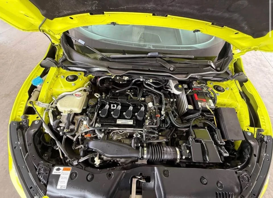 2019 Honda Civic 10th Gen - Image 7 of 18