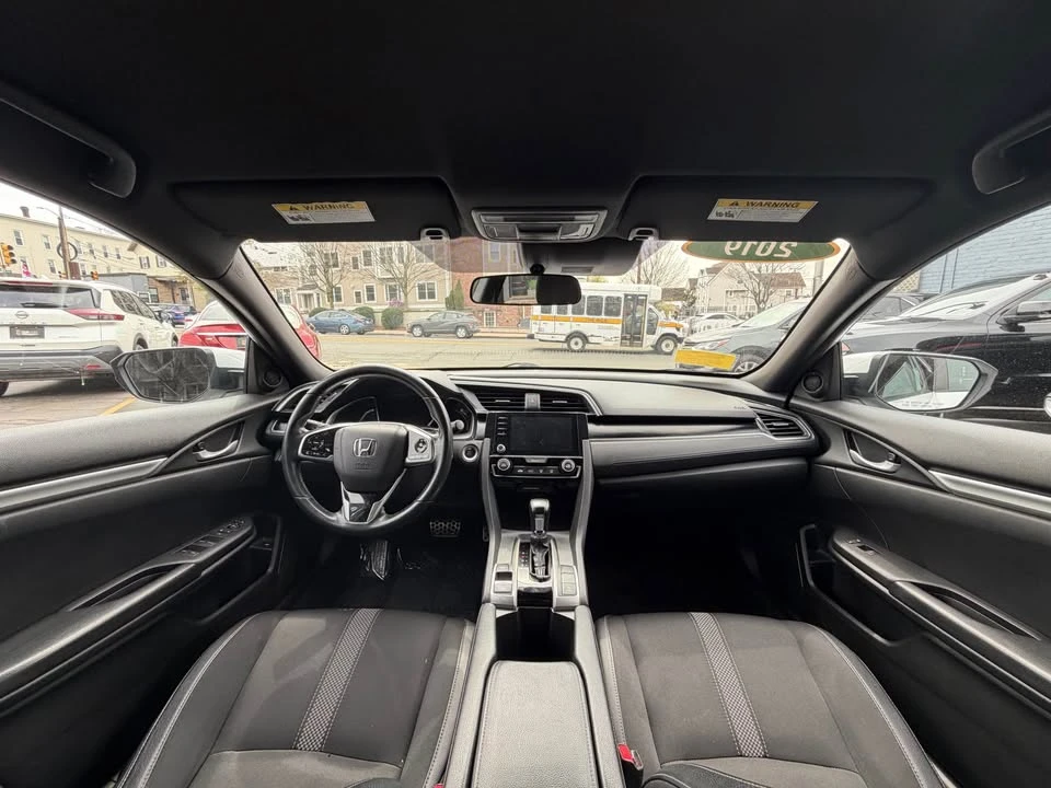 2019 Honda Civic 10th Gen - Image 12 of 20