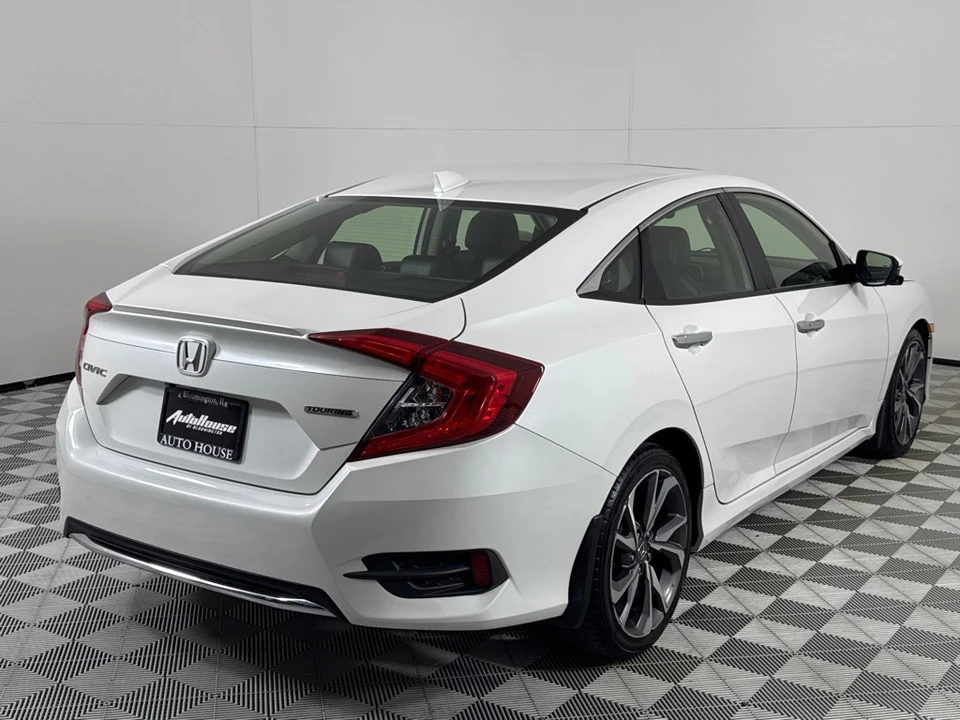 2019 Honda Civic 10th Gen - Image 5 of 12
