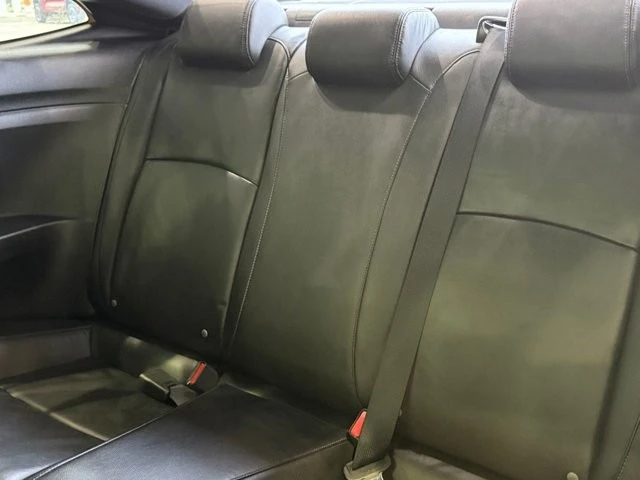 2019 Honda Civic 10th Gen - Image 21 of 31