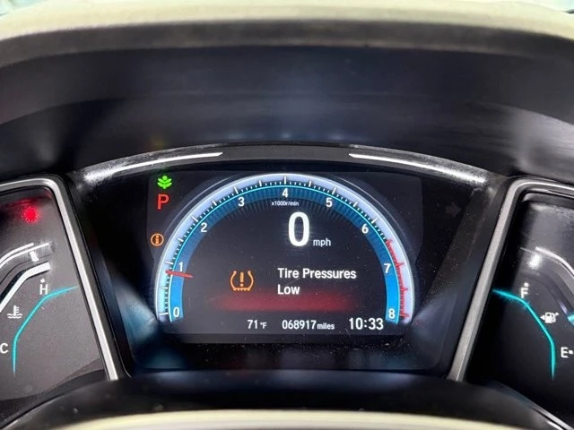 2019 Honda Civic 10th Gen - Image 26 of 31