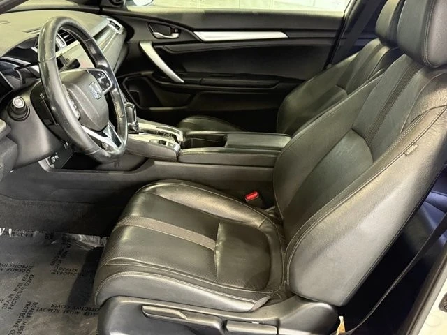 2019 Honda Civic 10th Gen - Image 19 of 31