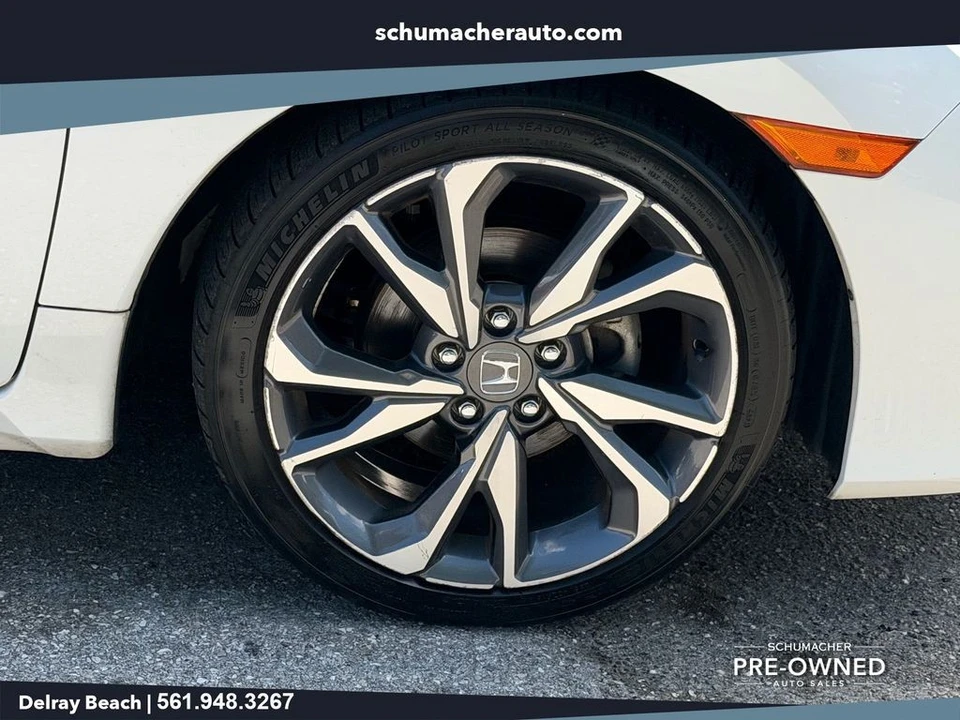 2019 Honda Civic 10th Gen - Image 8 of 24