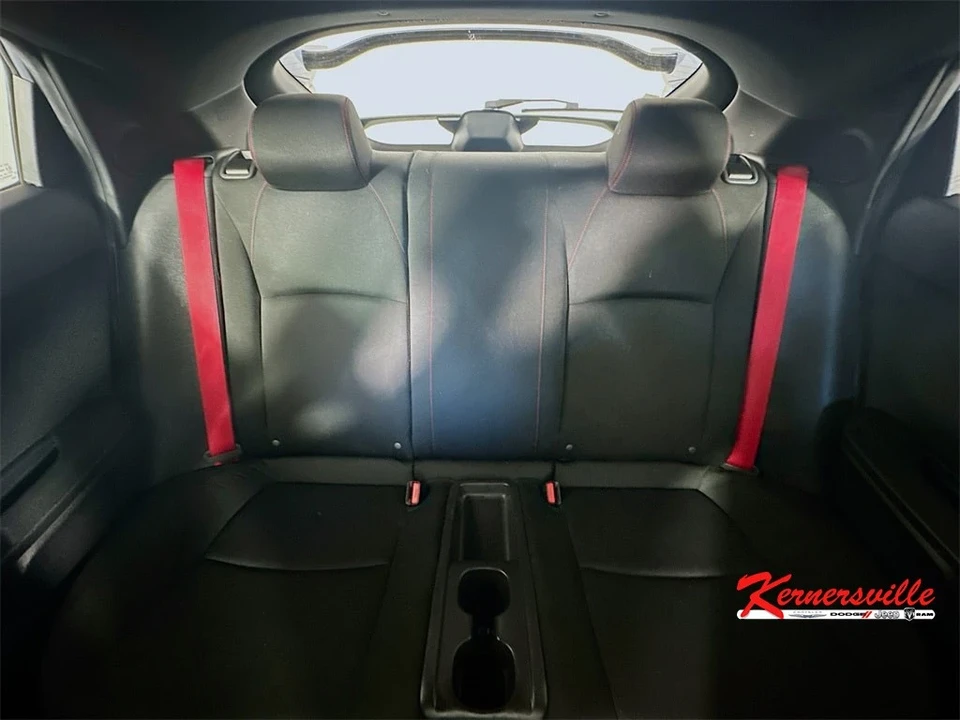 2019 Honda Civic 10th Gen - Image 13 of 21