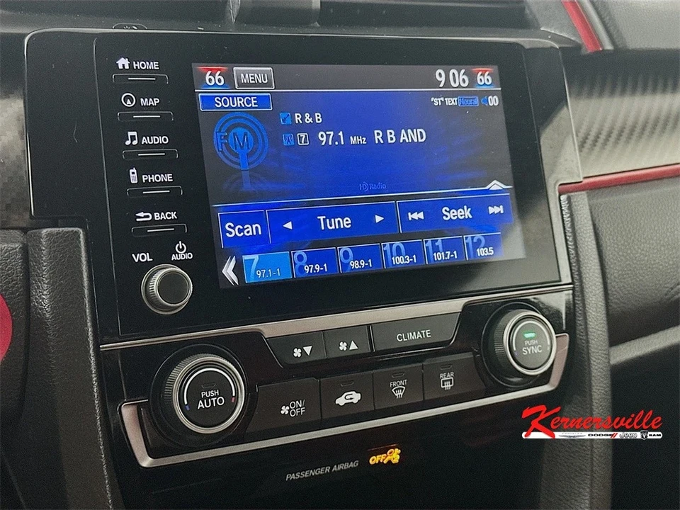 2019 Honda Civic 10th Gen - Image 17 of 21