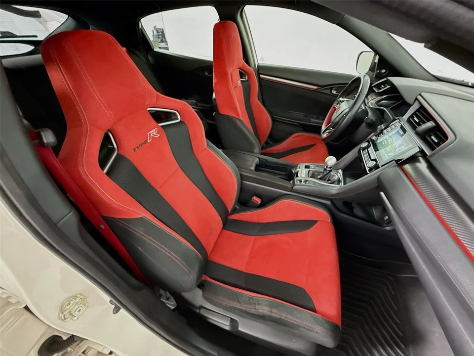 2019 Honda Civic 10th Gen - Image 18 of 21