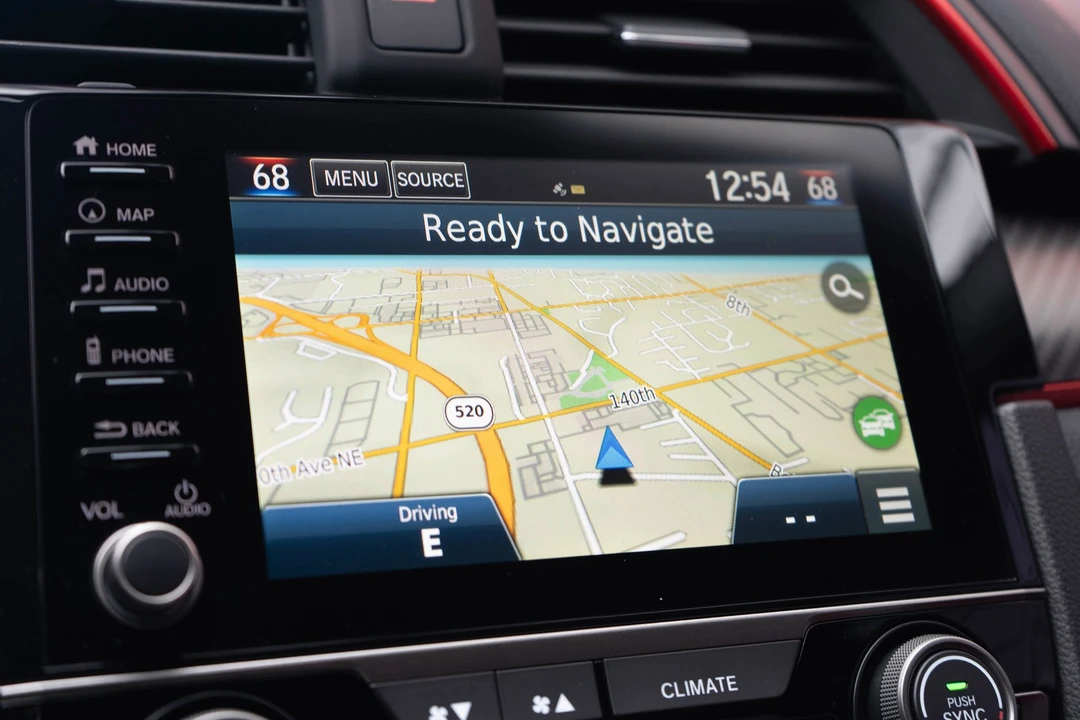 2019 Honda Civic 10th Gen - Image 17 of 31