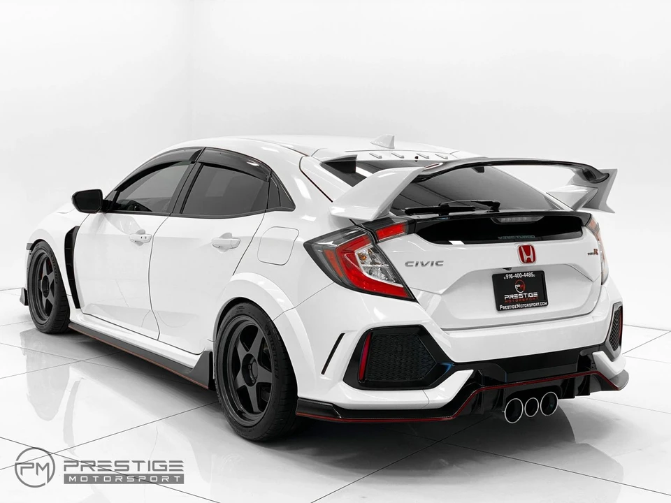 2019 Honda Civic 10th Gen - Image 8 of 31