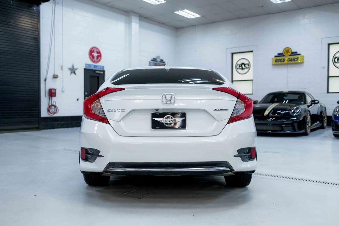 2019 Honda Civic 10th Gen - Image 8 of 12
