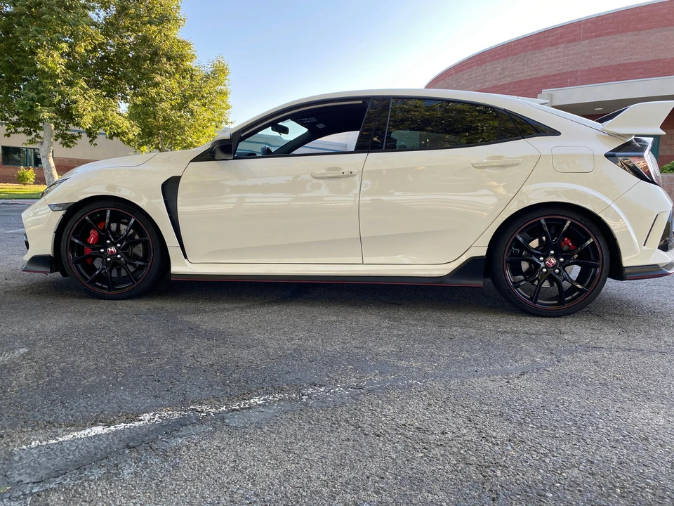 2019 Honda FK8 Civic Type R - Image 9 of 31