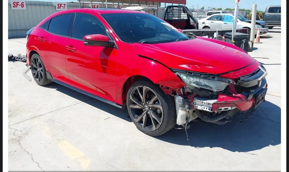 2019 Honda Civic 10th Gen - Image 9 of 13