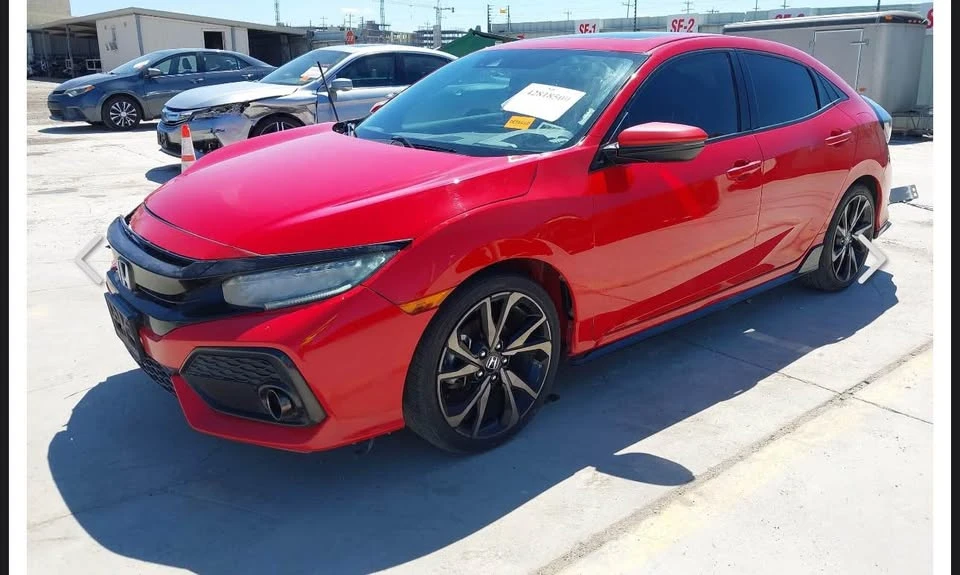 2019 Honda Civic 10th Gen - Image 10 of 13