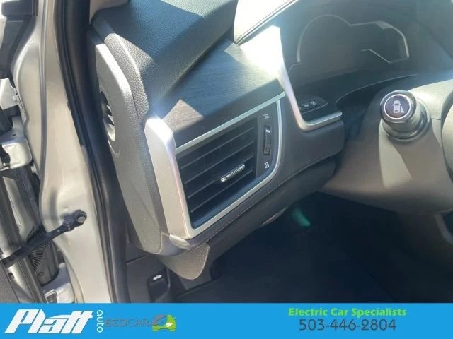 2019 Honda - Image 21 of 31