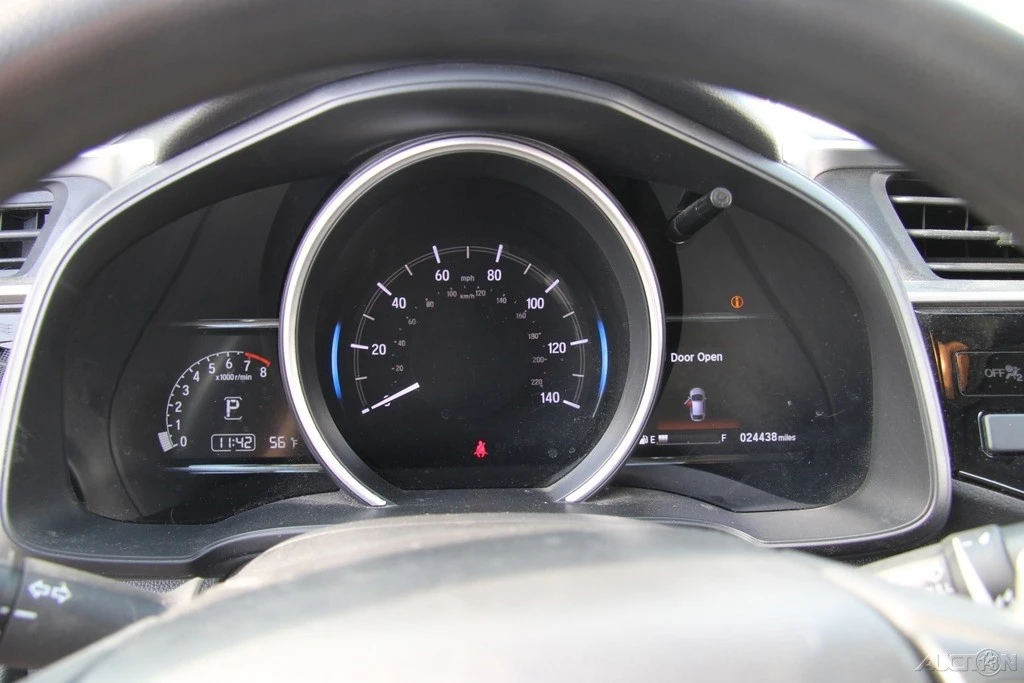 2019 Honda Fit - Image 14 of 21