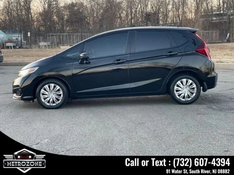 2019 Honda Fit - Image 5 of 12
