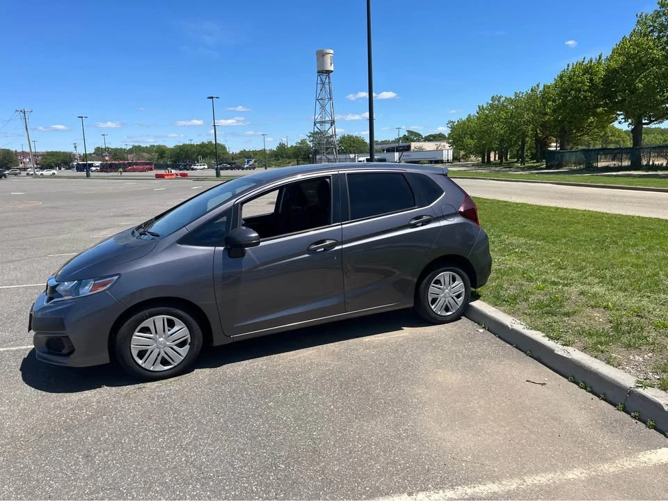 2019 Honda Fit - Image 5 of 16