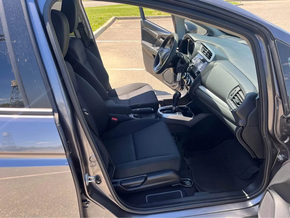 2019 Honda Fit - Image 12 of 16