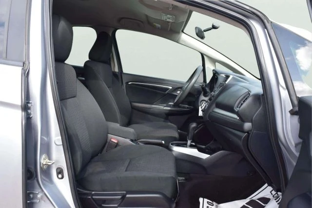 2019 Honda Fit - Image 13 of 21