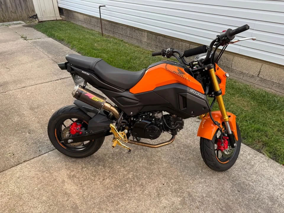 2019 Honda Motorcycles - Image 2 of 5