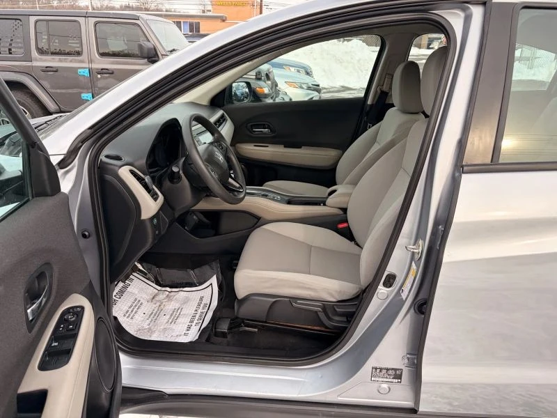 2019 Honda HR-V 2nd Gen - Image 11 of 12
