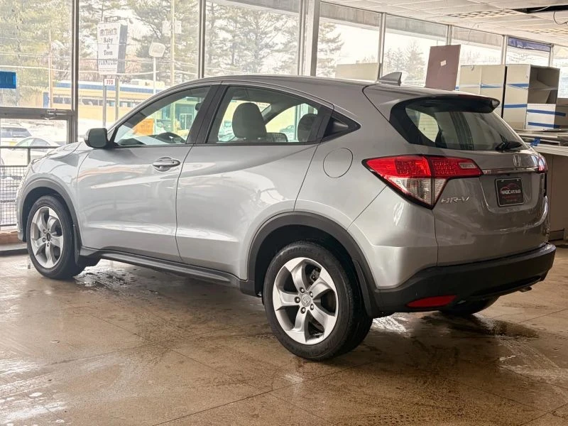 2019 Honda HR-V 2nd Gen - Image 9 of 12
