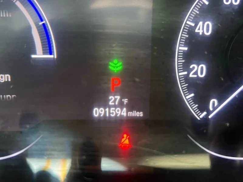 2019 Honda Insight 3rd Gen - Image 11 of 12