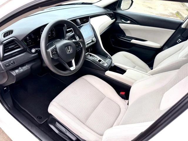 2019 Honda Insight 3rd Gen - Image 16 of 21