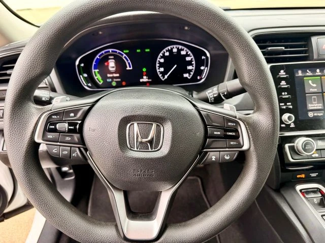 2019 Honda Insight 3rd Gen - Image 17 of 21