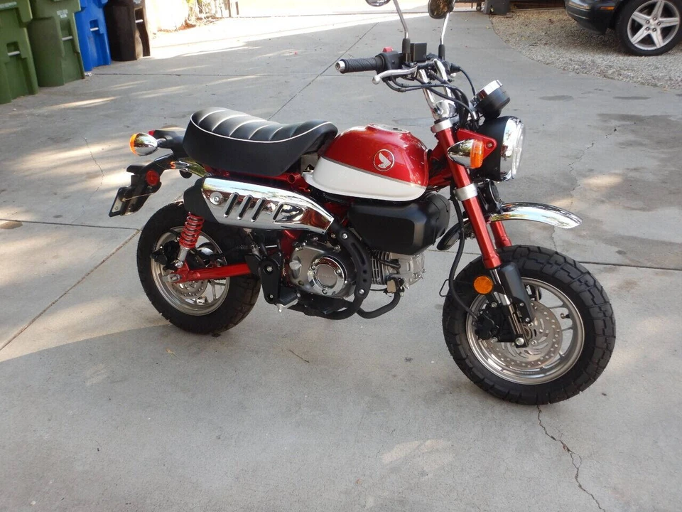 2019 Honda Motorcycles - Image 3 of 8