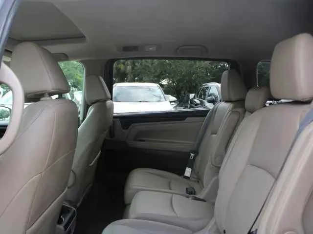2019 Honda Odyssey - Image 6 of 11