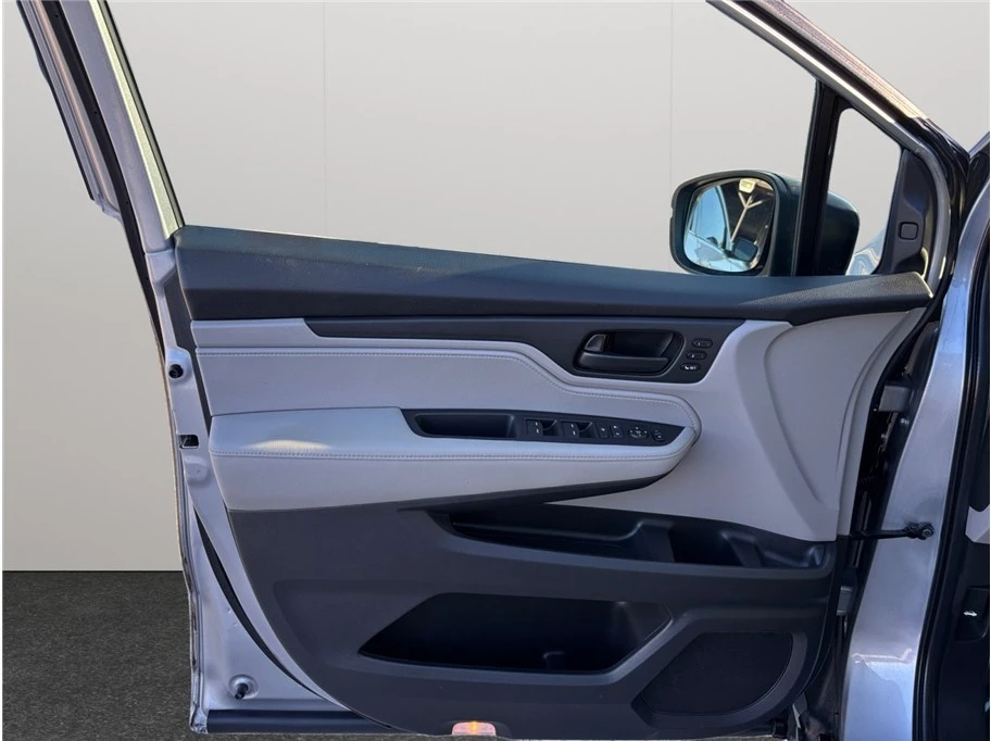 2019 Honda Odyssey - Image 19 of 21