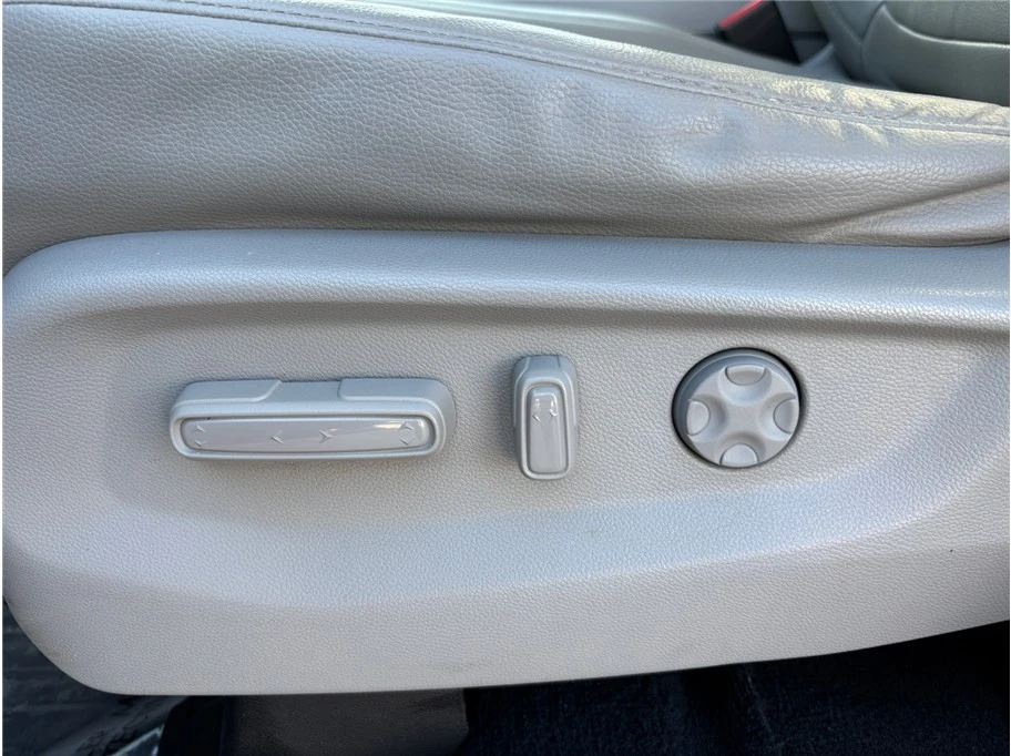 2019 Honda Odyssey - Image 18 of 21