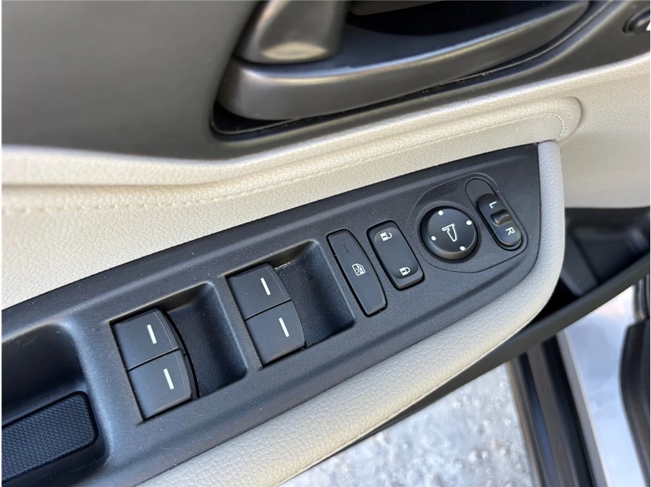2019 Honda Odyssey - Image 20 of 21