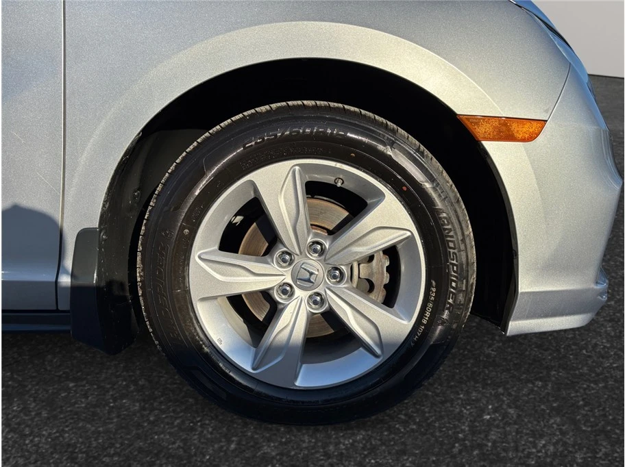 2019 Honda Odyssey - Image 13 of 21