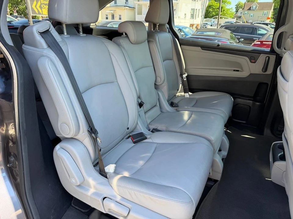 2019 Honda Odyssey - Image 20 of 30