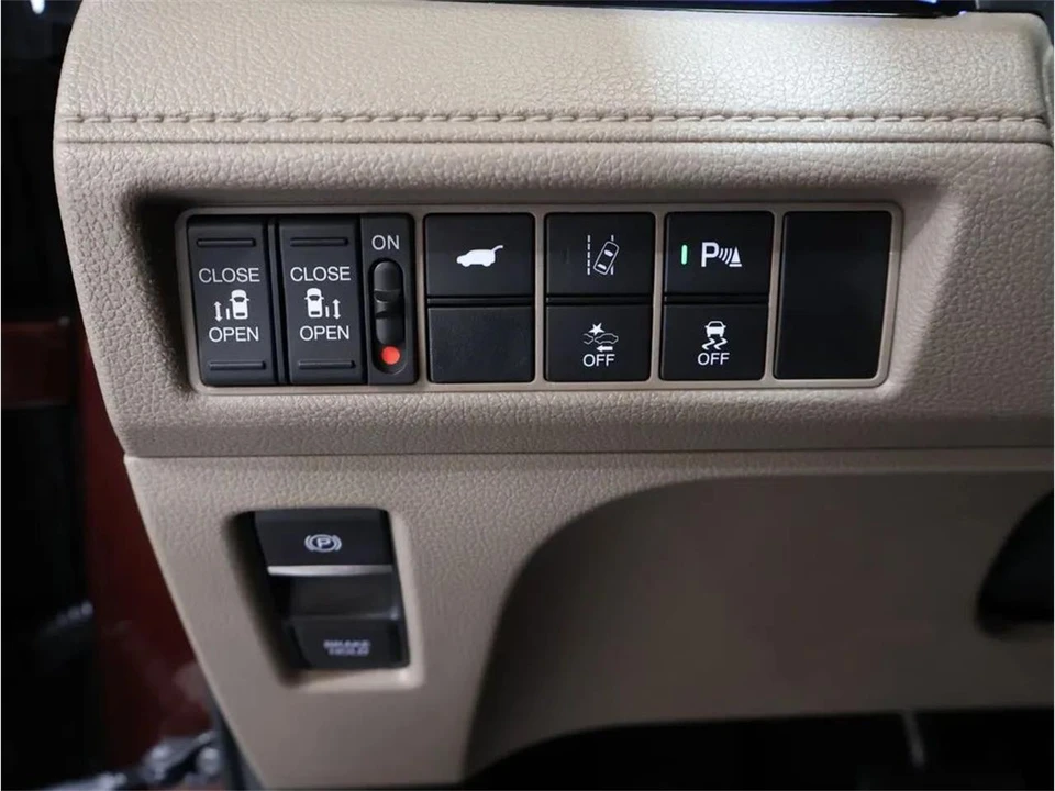 2019 Honda Odyssey - Image 13 of 31