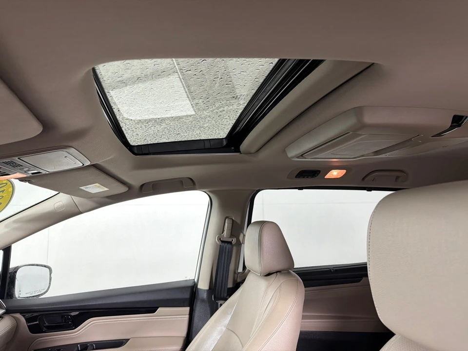 2019 Honda Odyssey - Image 12 of 21