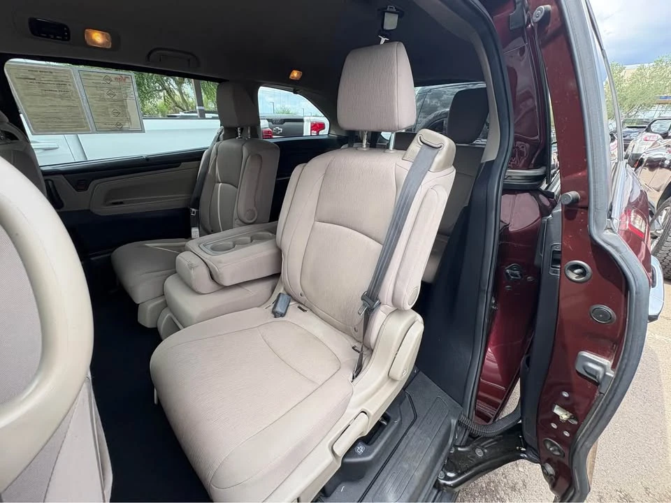 2019 Honda Odyssey - Image 10 of 11