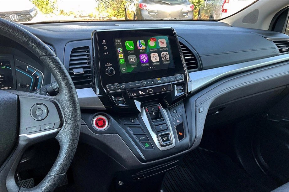 2019 Honda Odyssey - Image 11 of 16