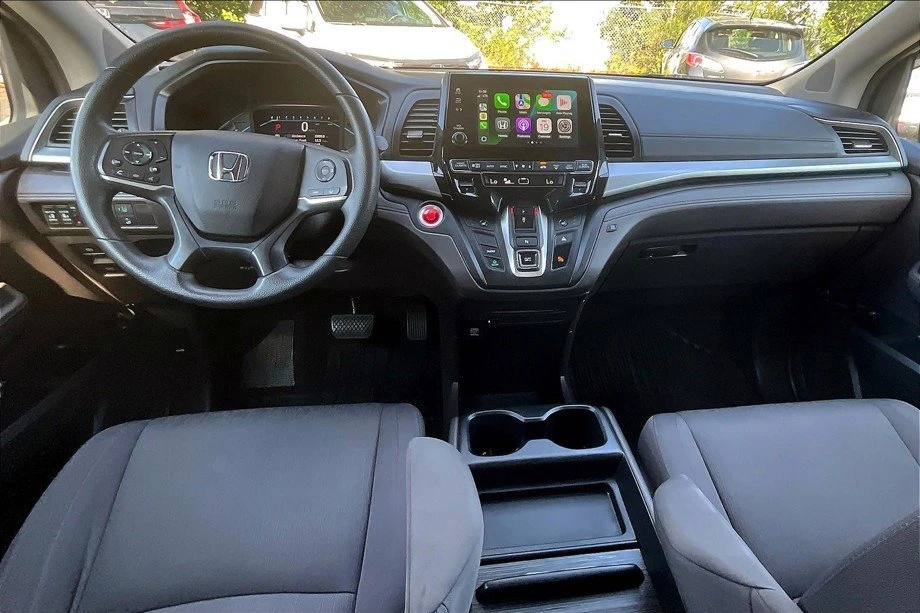2019 Honda Odyssey - Image 10 of 16