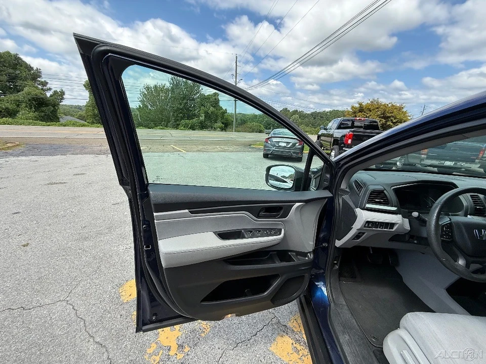 2019 Honda Odyssey - Image 9 of 12