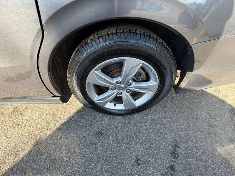 2019 Honda Odyssey - Image 9 of 12