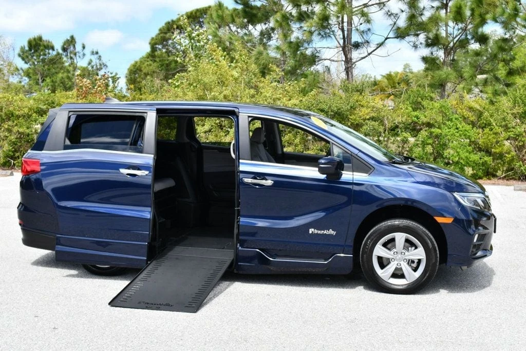 2019 Honda Odyssey - Image 11 of 21