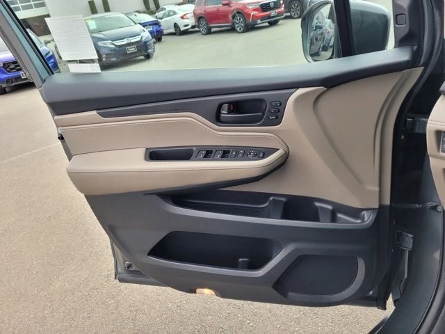 2019 Honda Odyssey - Image 17 of 21