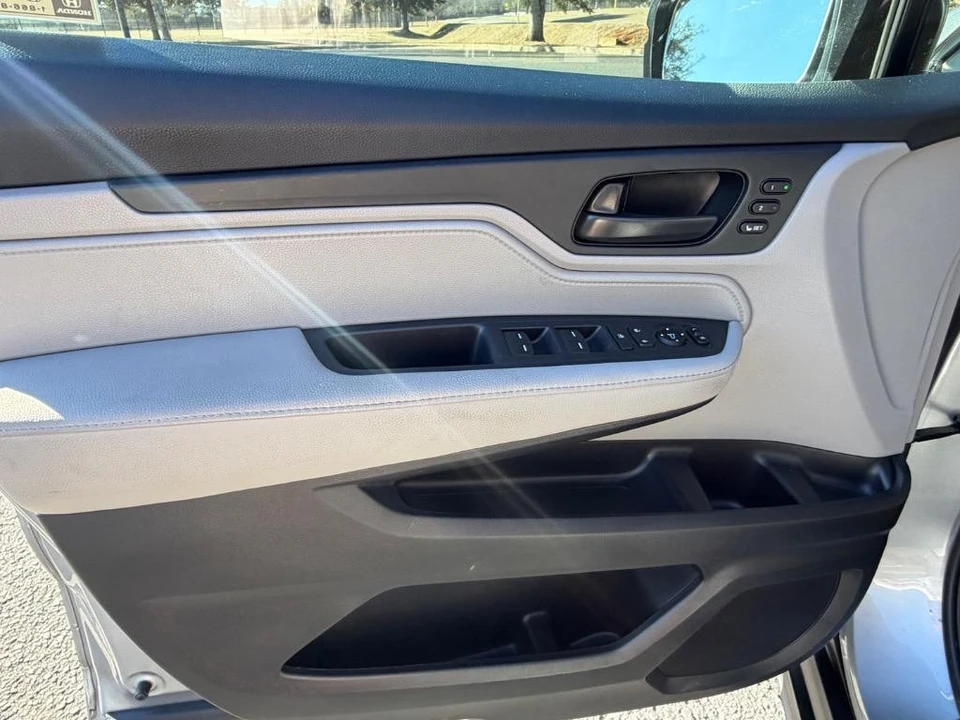 2019 Honda Odyssey - Image 3 of 21