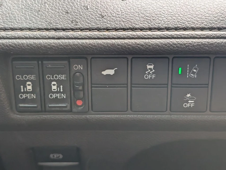 2019 Honda Odyssey - Image 12 of 21